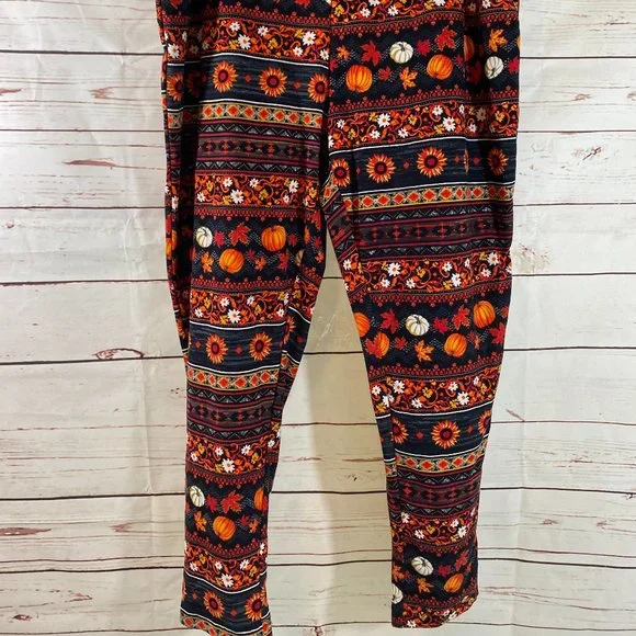 Terra & Sky Fall / Halloween Print Capri Leggings NWOT Women's Size 20-22 W (XL) - Picture 4 of 11